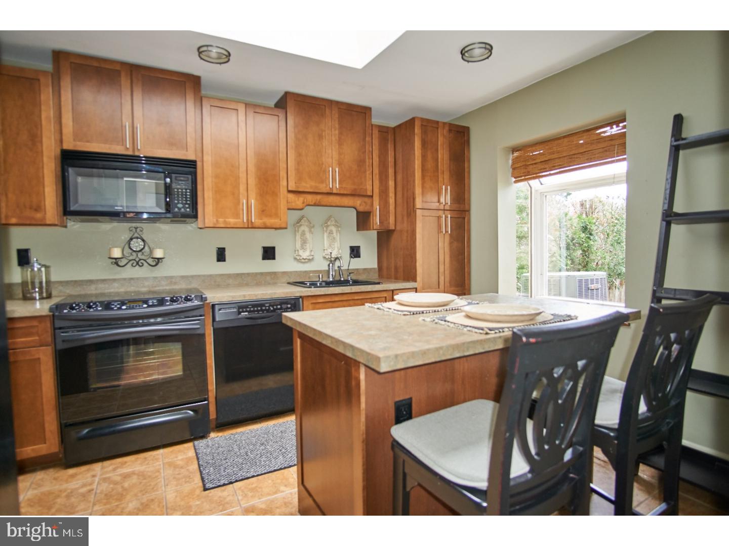 12 Ringfield Road Chadds Ford, PA 19317 - Photo 10 of 25 Kitchen