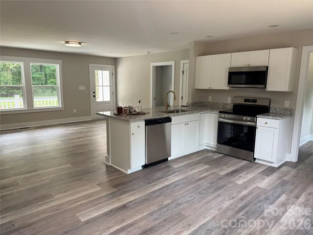 $299,500 | 900 Dunns Mountain, Salisbury, NC 28146