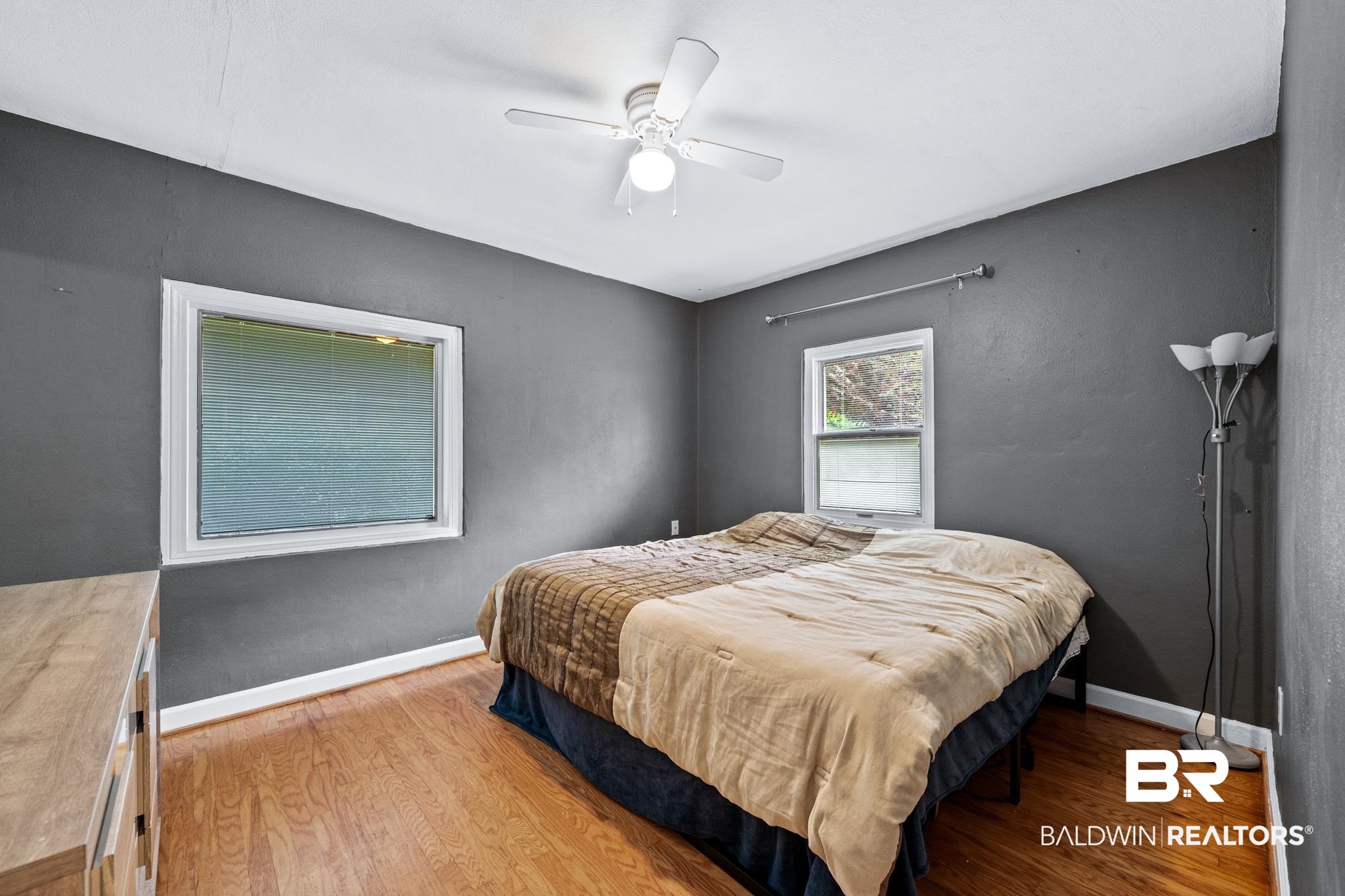 305 Wayne Place Mobile, AL 36609 - Photo 8 of 33