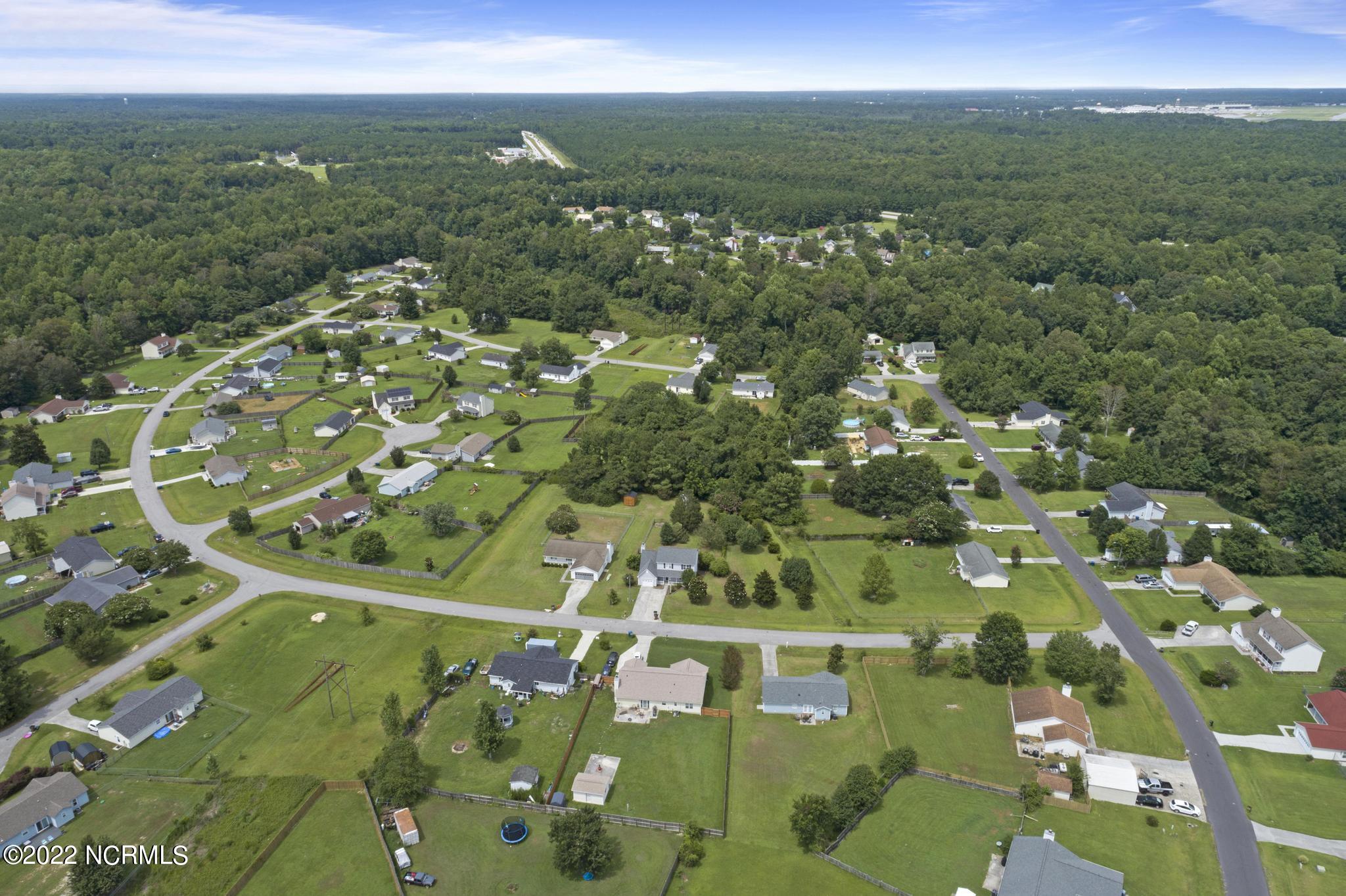140 Wigeon Road Jacksonville, NC 28540 - Photo 29 of 31 DJI_0481