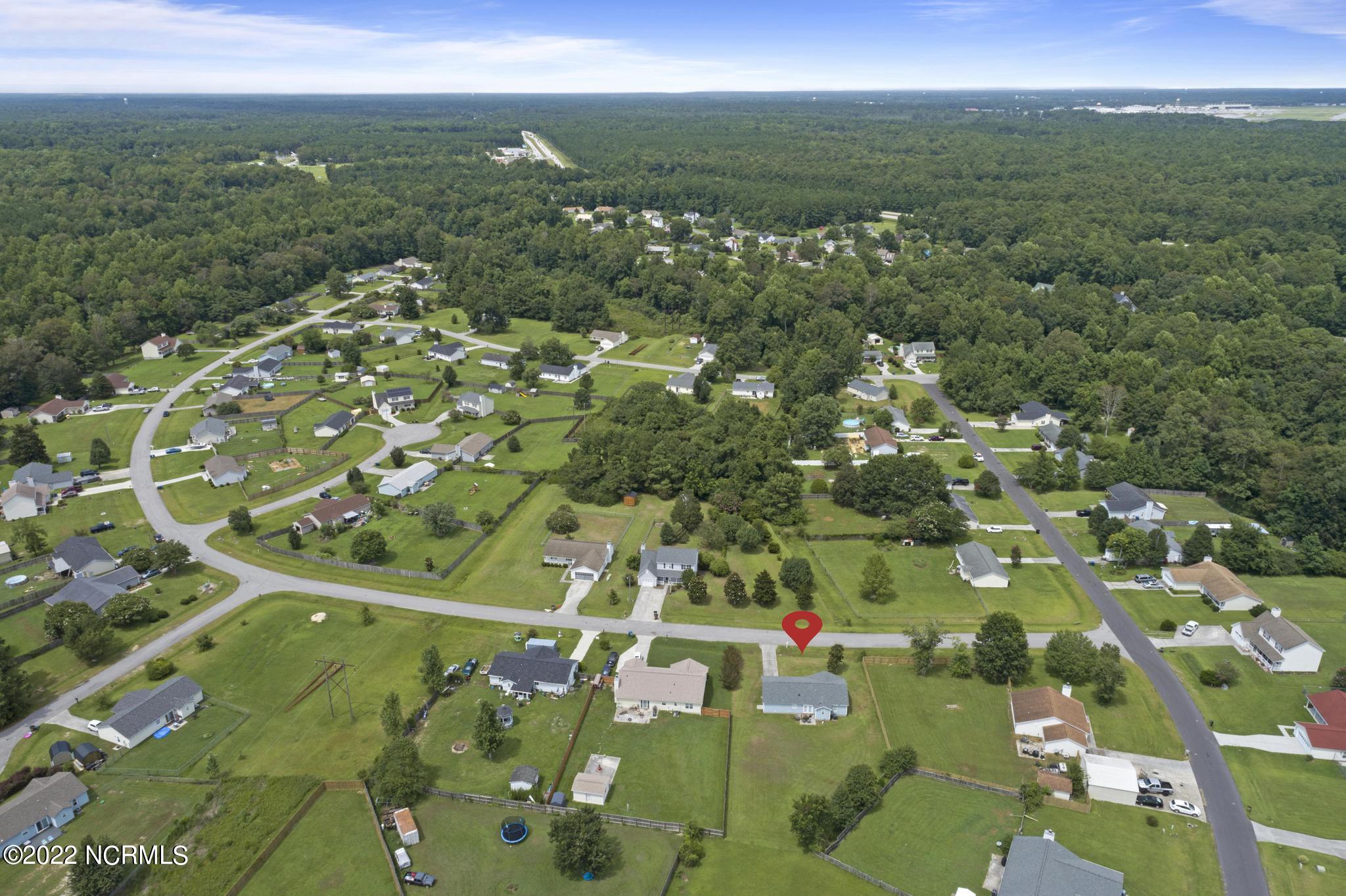 140 Wigeon Road Jacksonville, NC 28540 - Photo 30 of 31 DJI_0481L