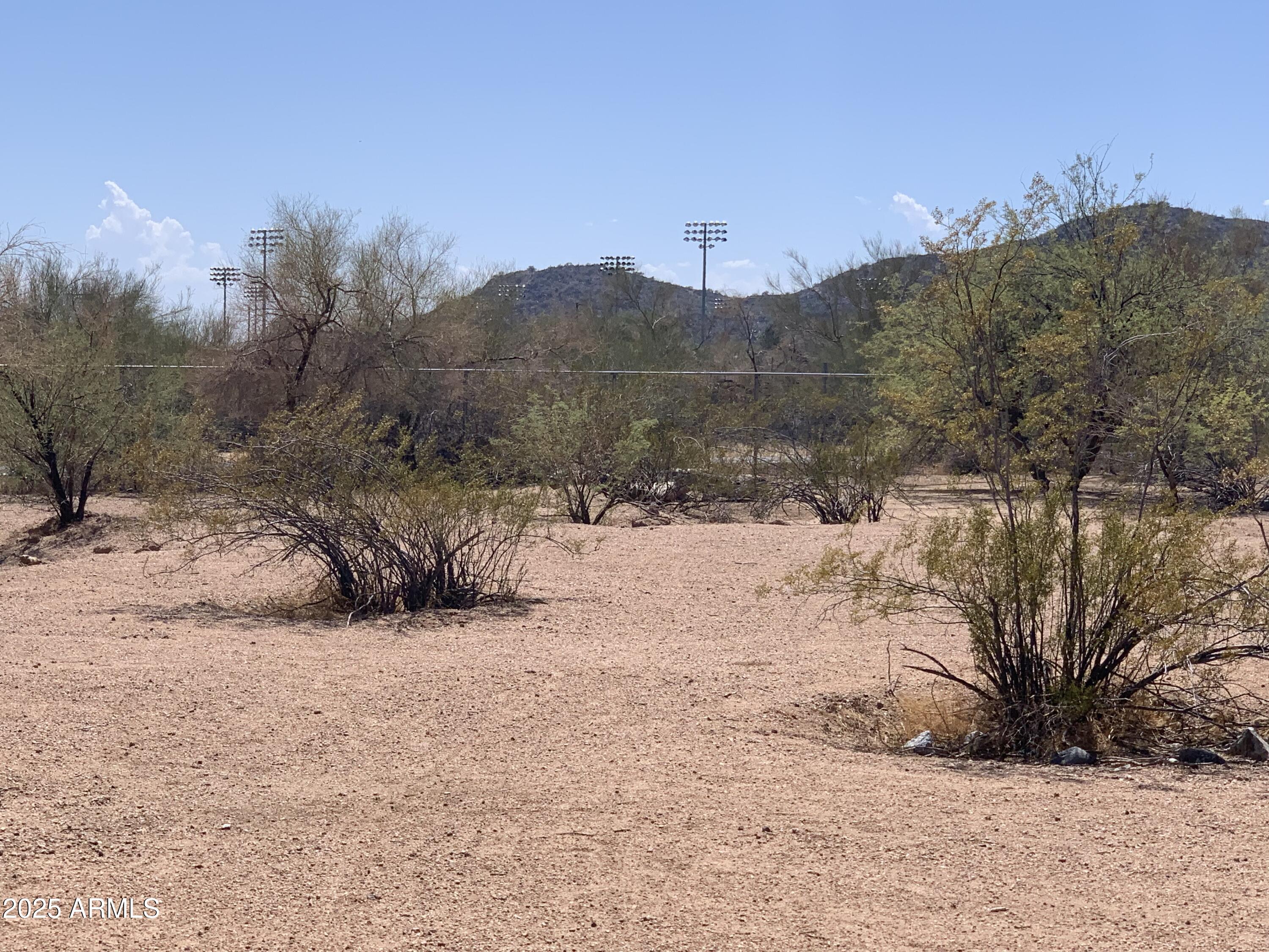 21752 North 30th Way, Unit 1S Phoenix, AZ 85050 - Photo 4 of 9 21752 sw1