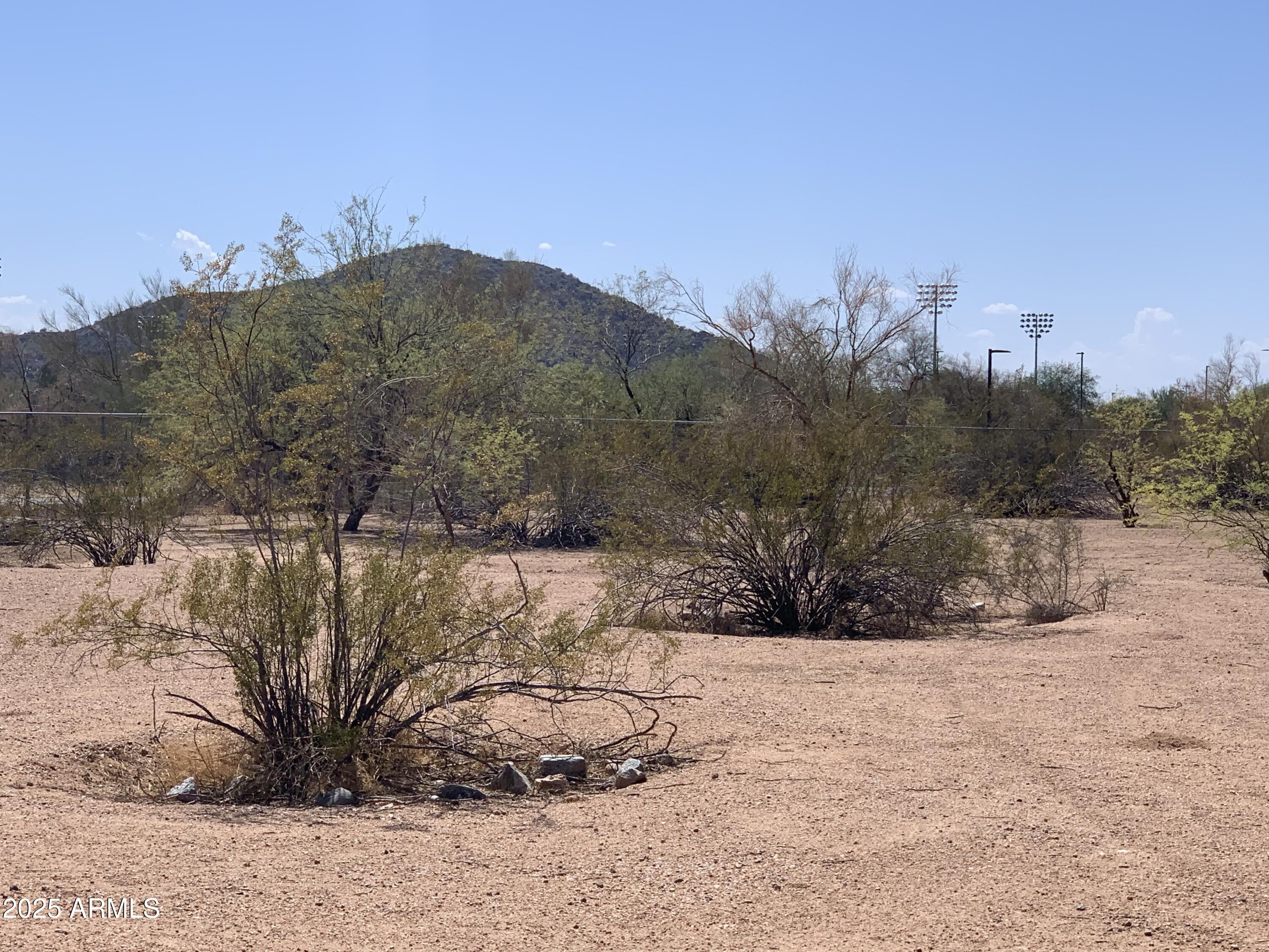 21752 North 30th Way, Unit 1S Phoenix, AZ 85050 - Photo 5 of 9 21752 sw