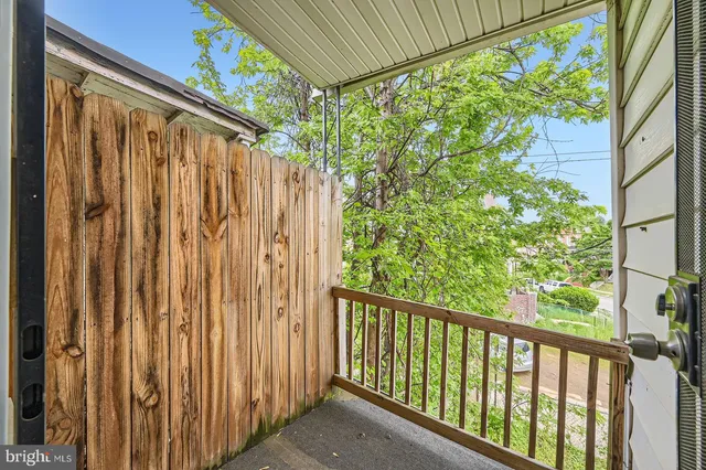 $139,900 | 118 North Hilton Street, Baltimore, MD 21229