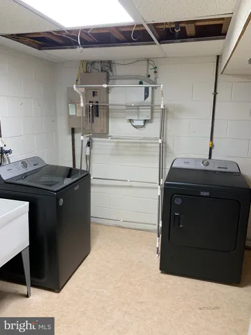 $450,000 | 10306 Greenside Drive, Cockeysville, MD 21030