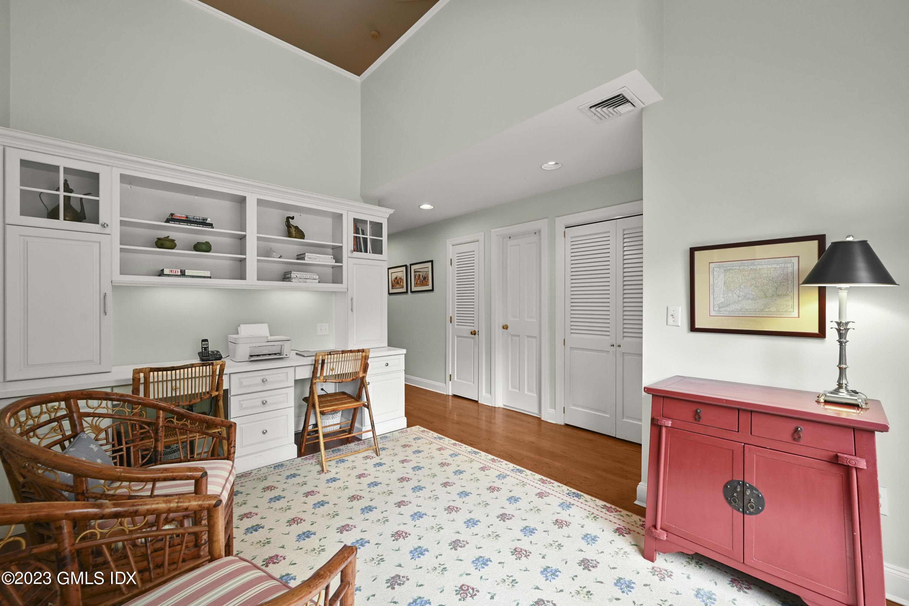 333 Palmer Hill Road, Unit 3B Riverside, CT 06878 - Photo 15 of 31 a living room with furniture cabinets and window