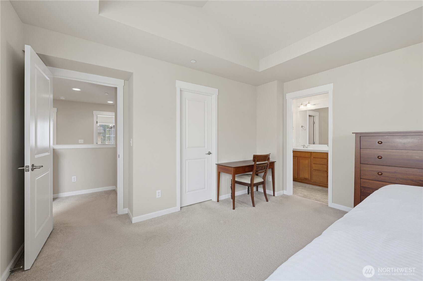 18635 101st Avenue Northeast, Unit 6 Bothell, WA 98011 - Photo 13 of 23 a view of a livingroom with furniture and a window