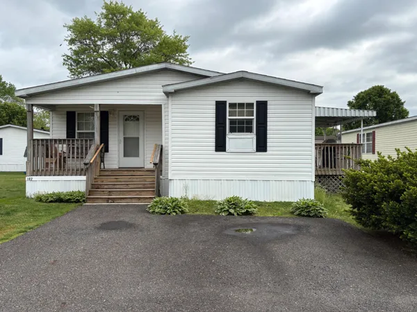 $120,000 | 102 Robin Drive, West Deptford, NJ 08066