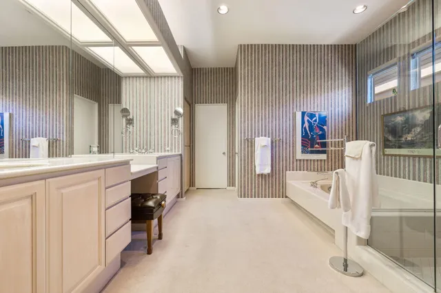 $1,450,000 | 405 White Horse Trail, Palm Desert, CA 92211