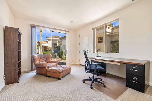 $1,450,000 | 405 White Horse Trail, Palm Desert, CA 92211