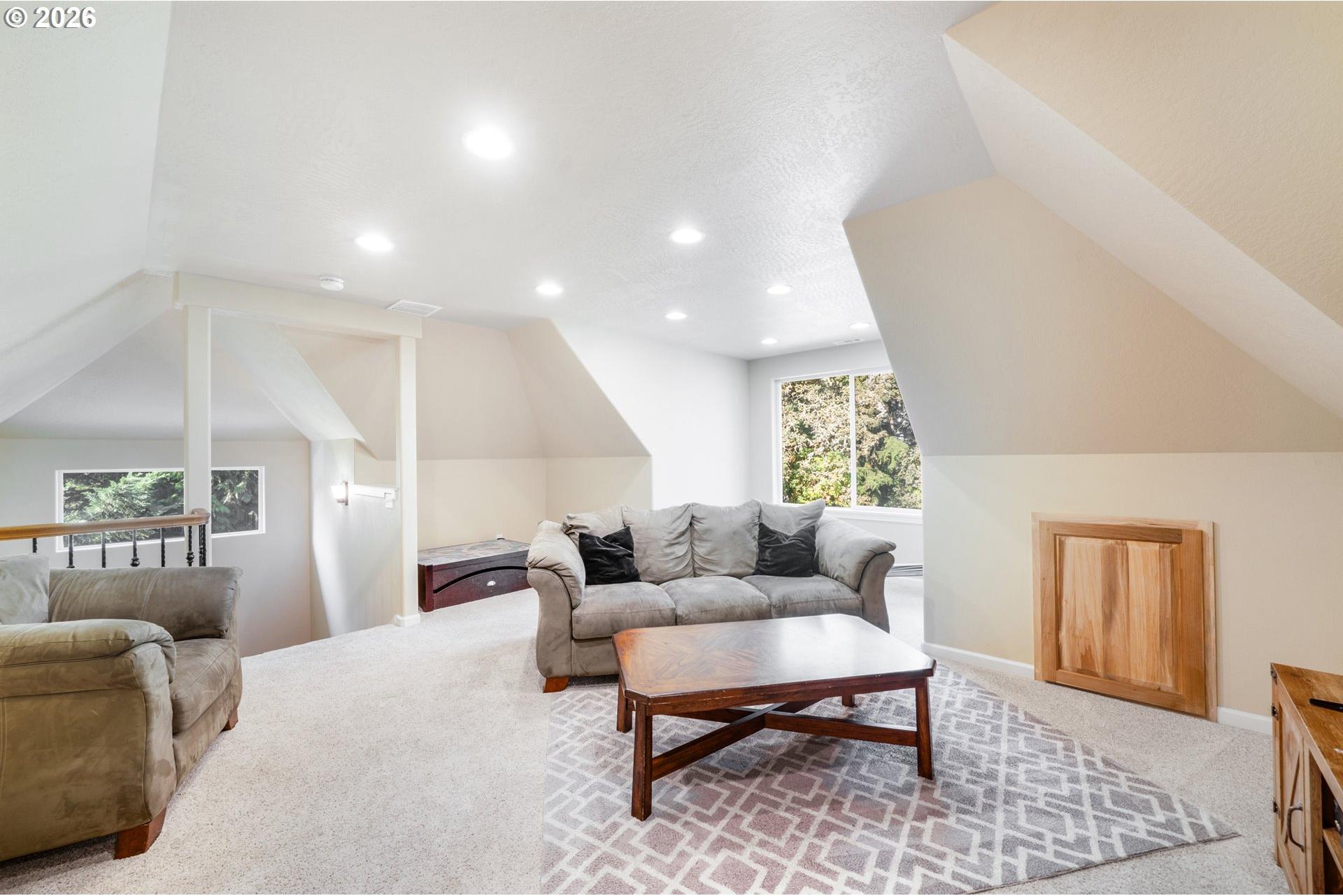 6084 Fernhill Loop Springfield, OR 97478 - Photo 31 of 46 Gallery Image 31