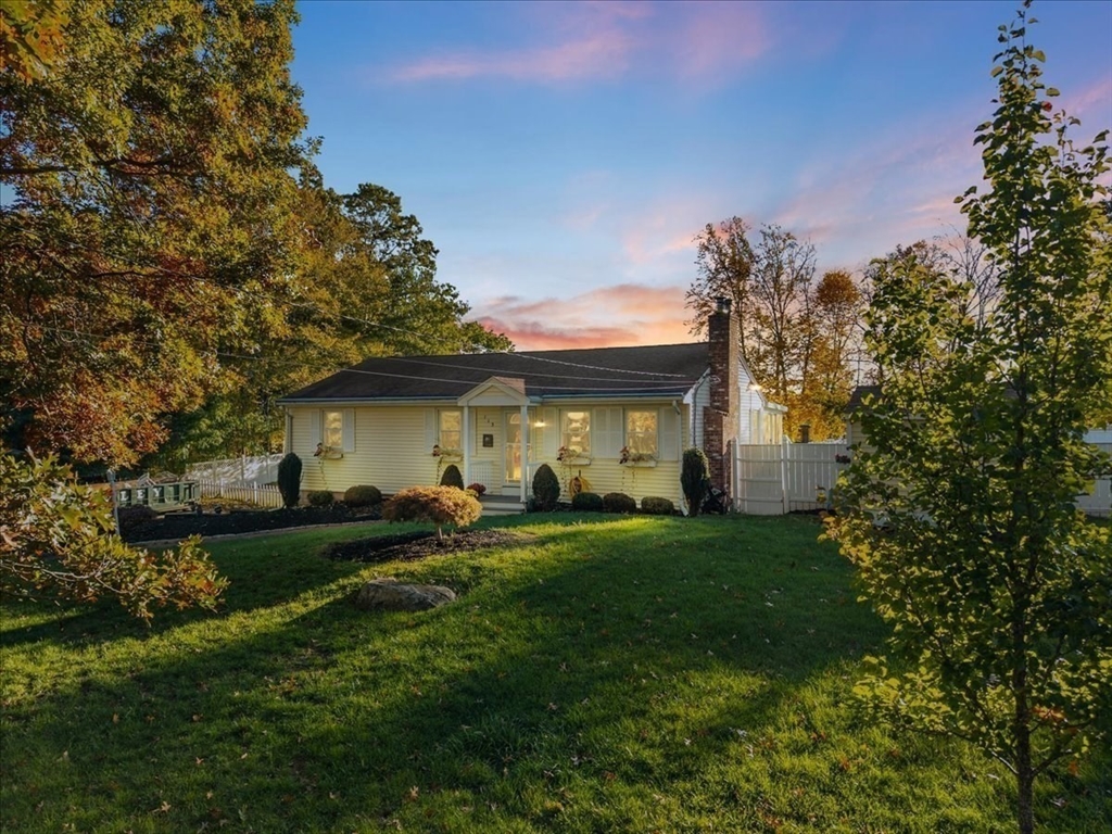 113 Scadding Street Taunton, MA 02780 - Photo 2 of 29 Gallery Image 2