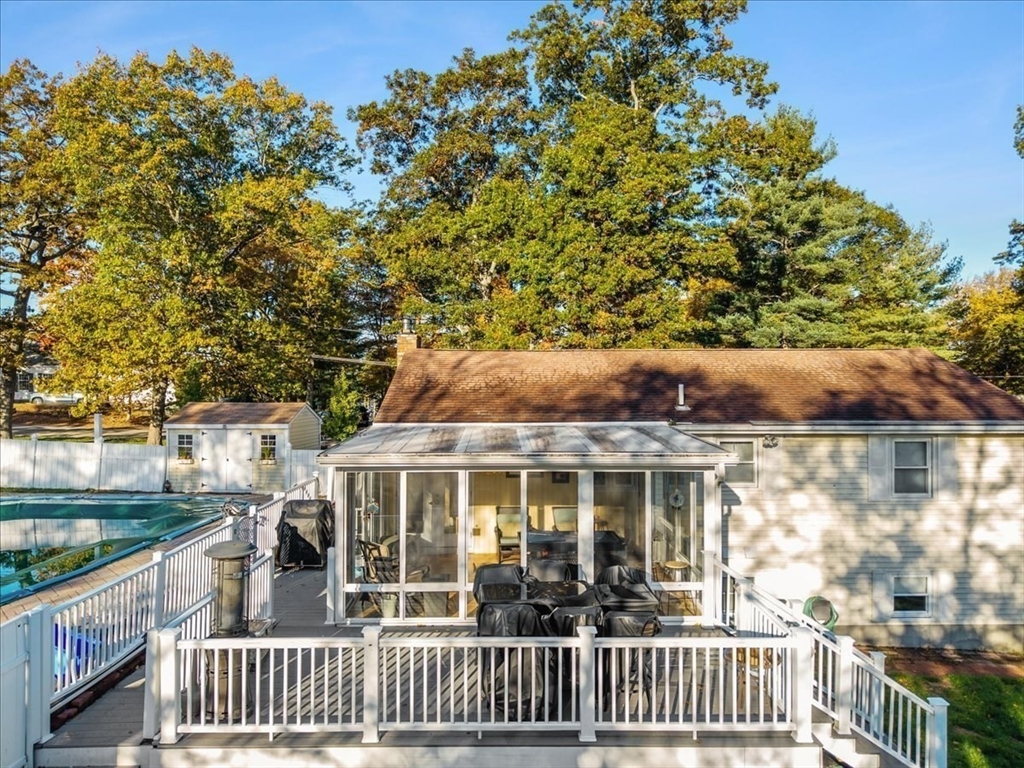 113 Scadding Street Taunton, MA 02780 - Photo 6 of 29 Gallery Image 6