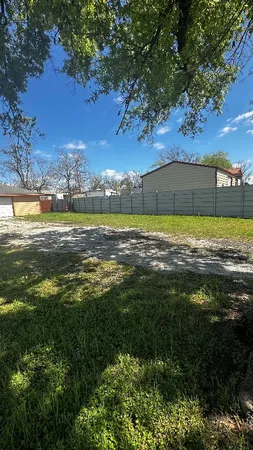 $1,875 | 15917 De Zavalla Road, Channelview, TX 77530