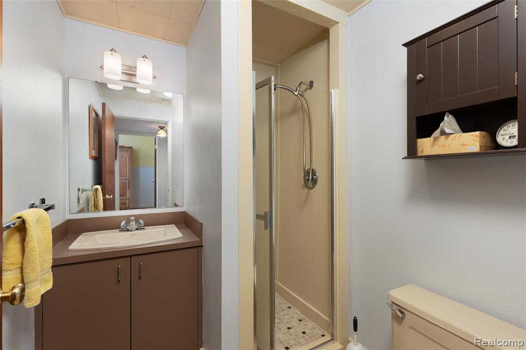 9801 Gibbs Road Clarkston, MI 48348 - Photo 27 of 47 Gallery Image 27