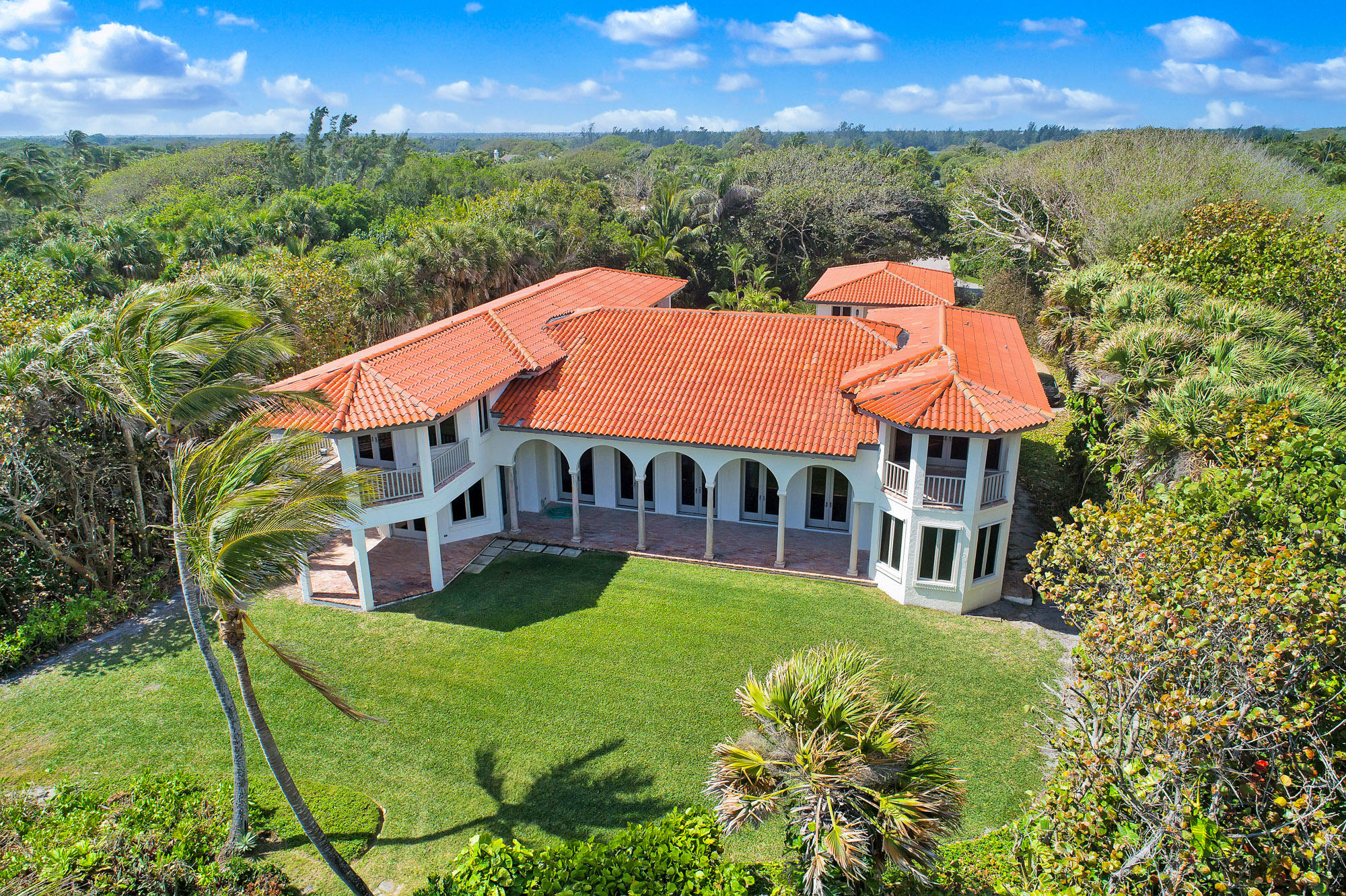119 South Beach Road Hobe Sound, FL 33455 - Photo 5 of 28 119 S Beach Rd, Hobe Sound, FL 33455 (5)