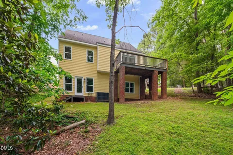 $425,000 | 106 Barcelona Court, Cary, NC 27513