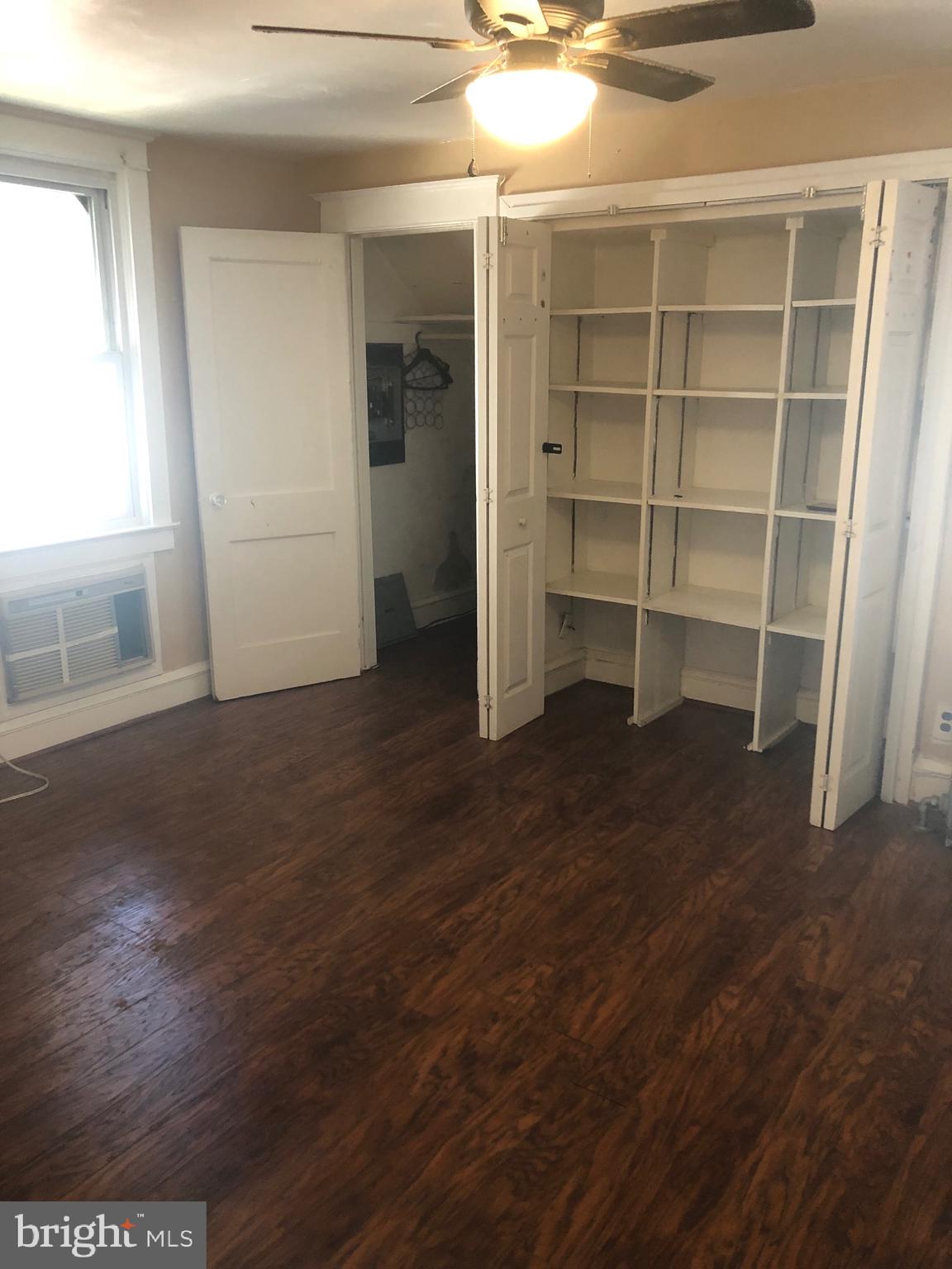 212 Heather Road Upper Darby, PA 19082 - Photo 8 of 13