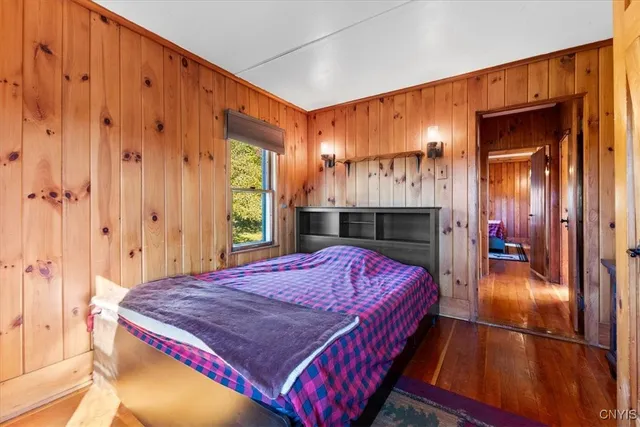 $325,000 | 387 Chamberlain Road, Indian Lake, NY 12842