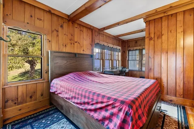 $325,000 | 387 Chamberlain Road, Indian Lake, NY 12842