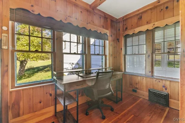 $325,000 | 387 Chamberlain Road, Indian Lake, NY 12842