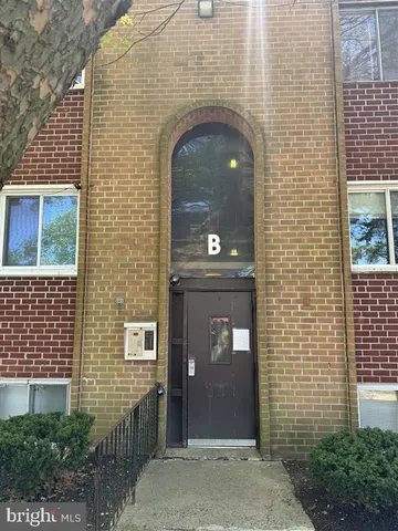 $163,998 | 110-30 West Byberry Road, Unit B1, Philadelphia, PA 19116