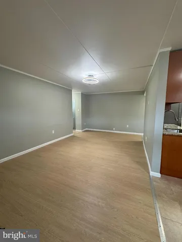 $163,998 | 110-30 West Byberry Road, Unit B1, Philadelphia, PA 19116