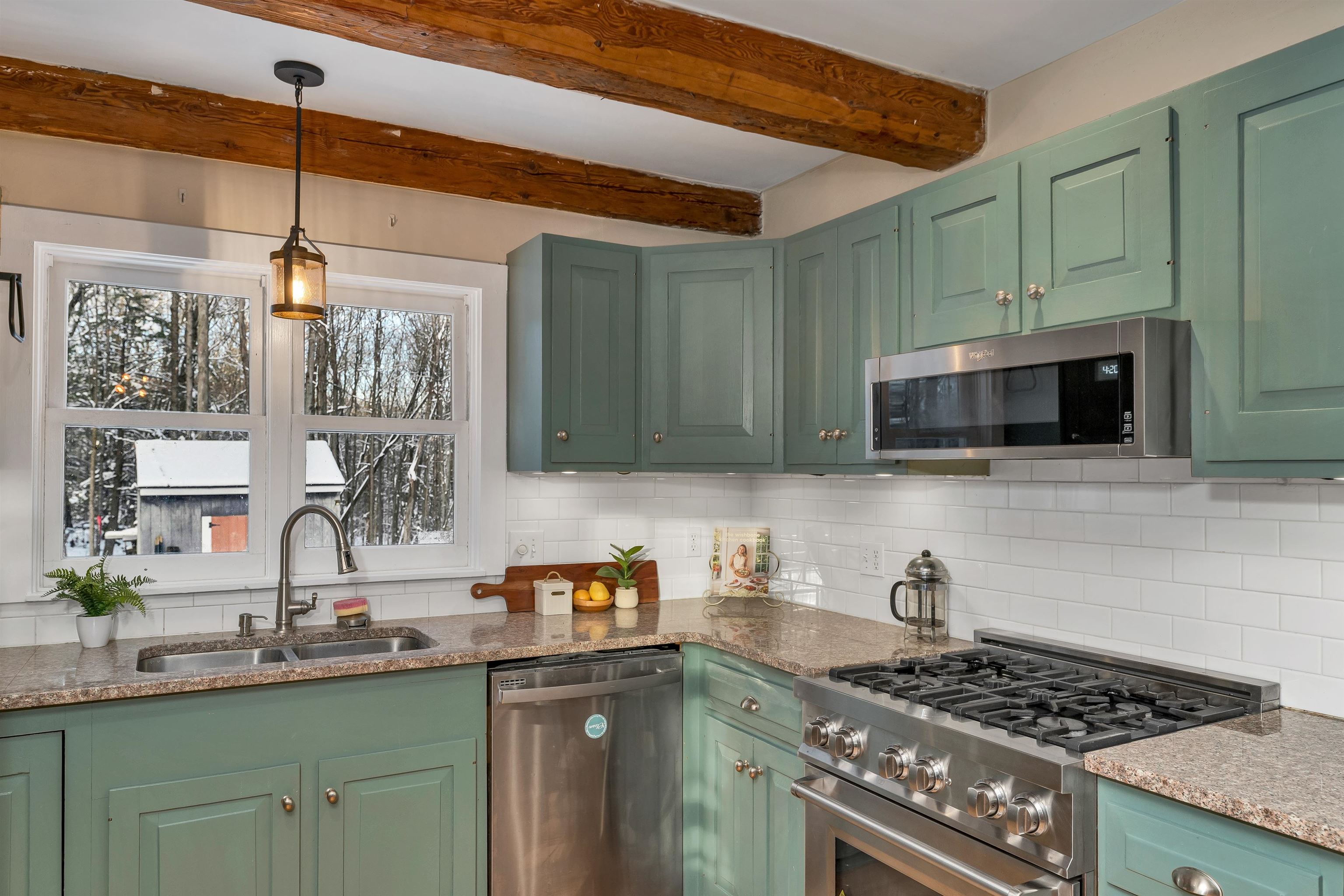 289 Currier Road Candia, NH 03034 - Photo 18 of 60