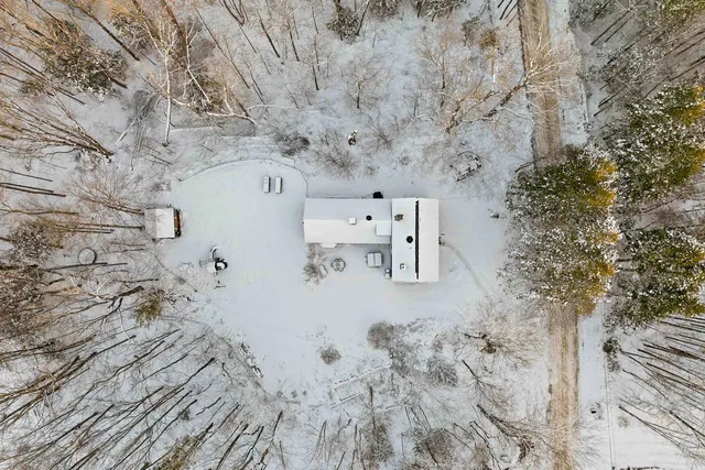 $650,000 | 289 Currier Road, Candia, NH 03034