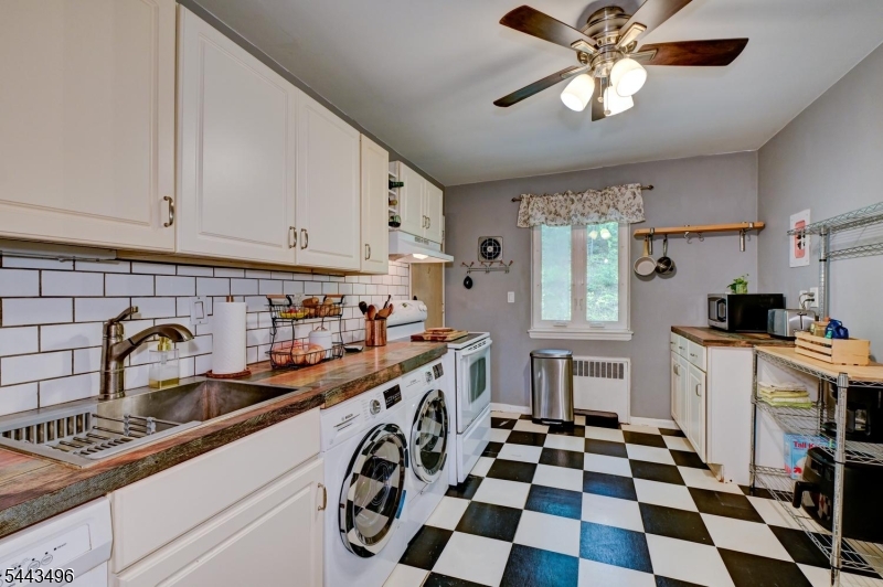 66 Troy Drive Springfield, NJ 07081 - Photo 16 of 28