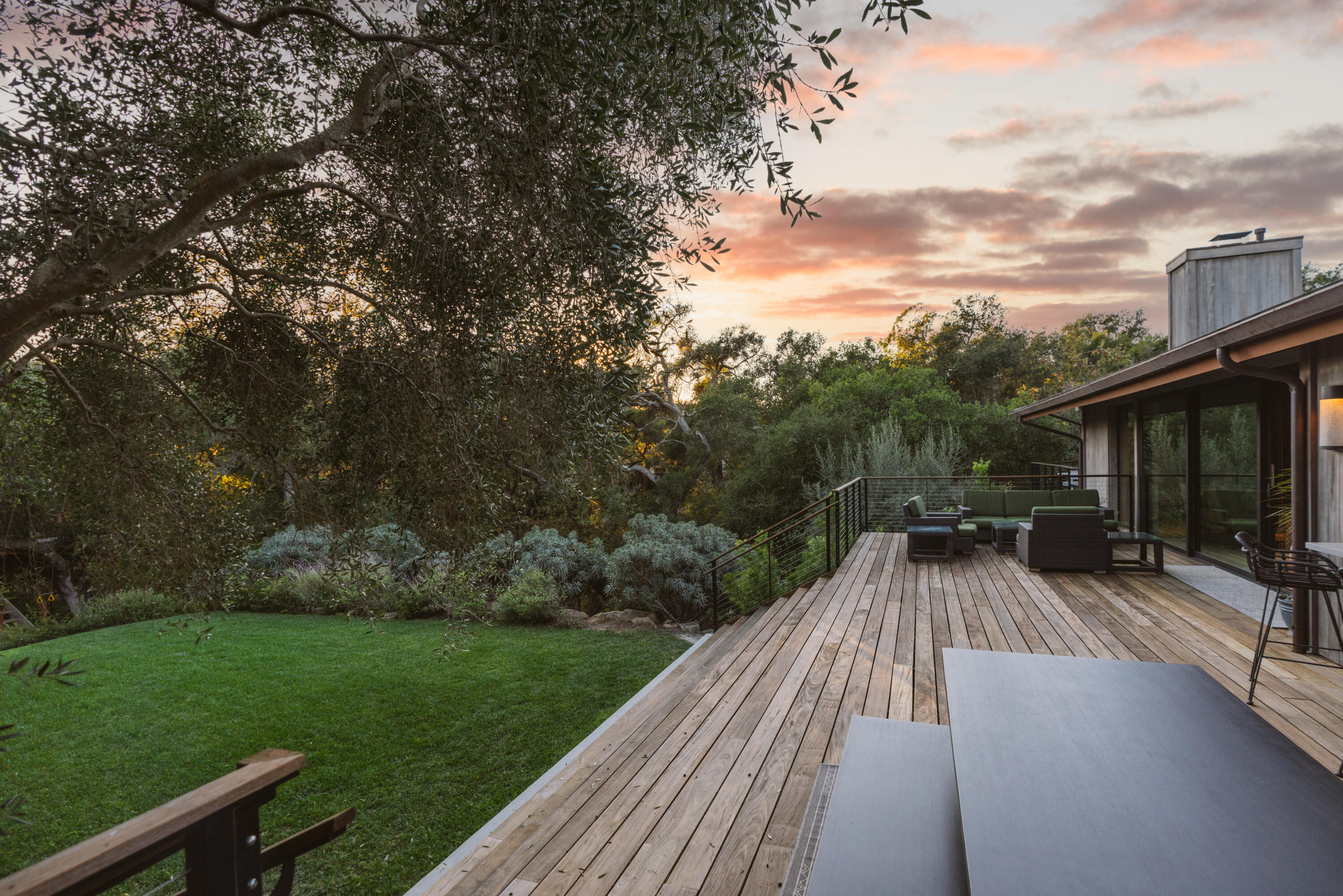 865 Ashley Road Santa Barbara, CA 93108 - Photo 11 of 31 Deck2