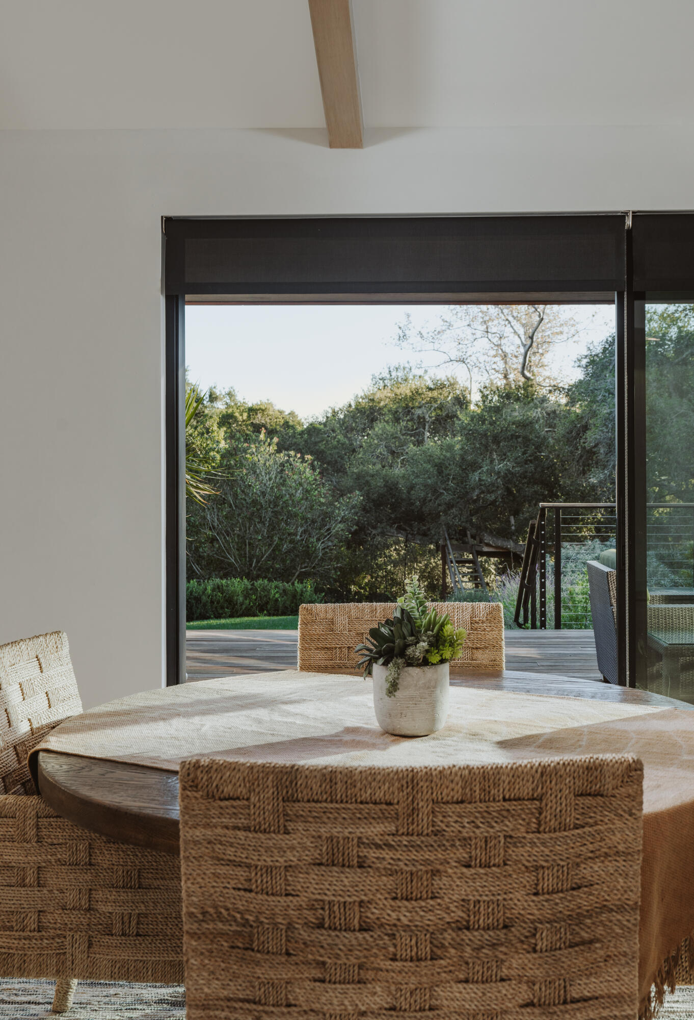 865 Ashley Road Santa Barbara, CA 93108 - Photo 10 of 31 Dining View