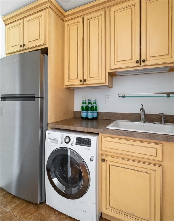 169 Warren Avenue, Unit 2 Boston, MA 02116 - Photo 4 of 8