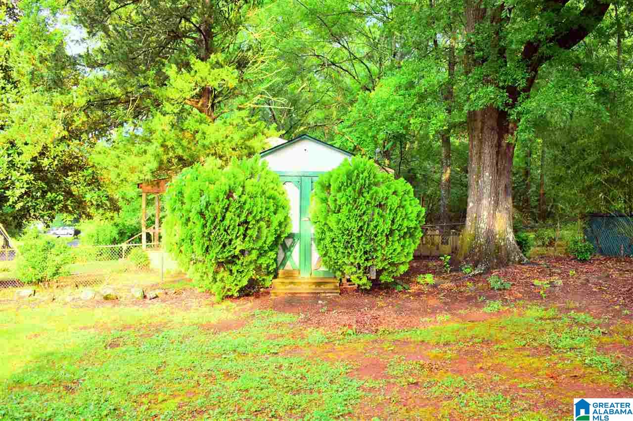 900 Cherry Street Talladega, AL 35160 - Photo 7 of 24
