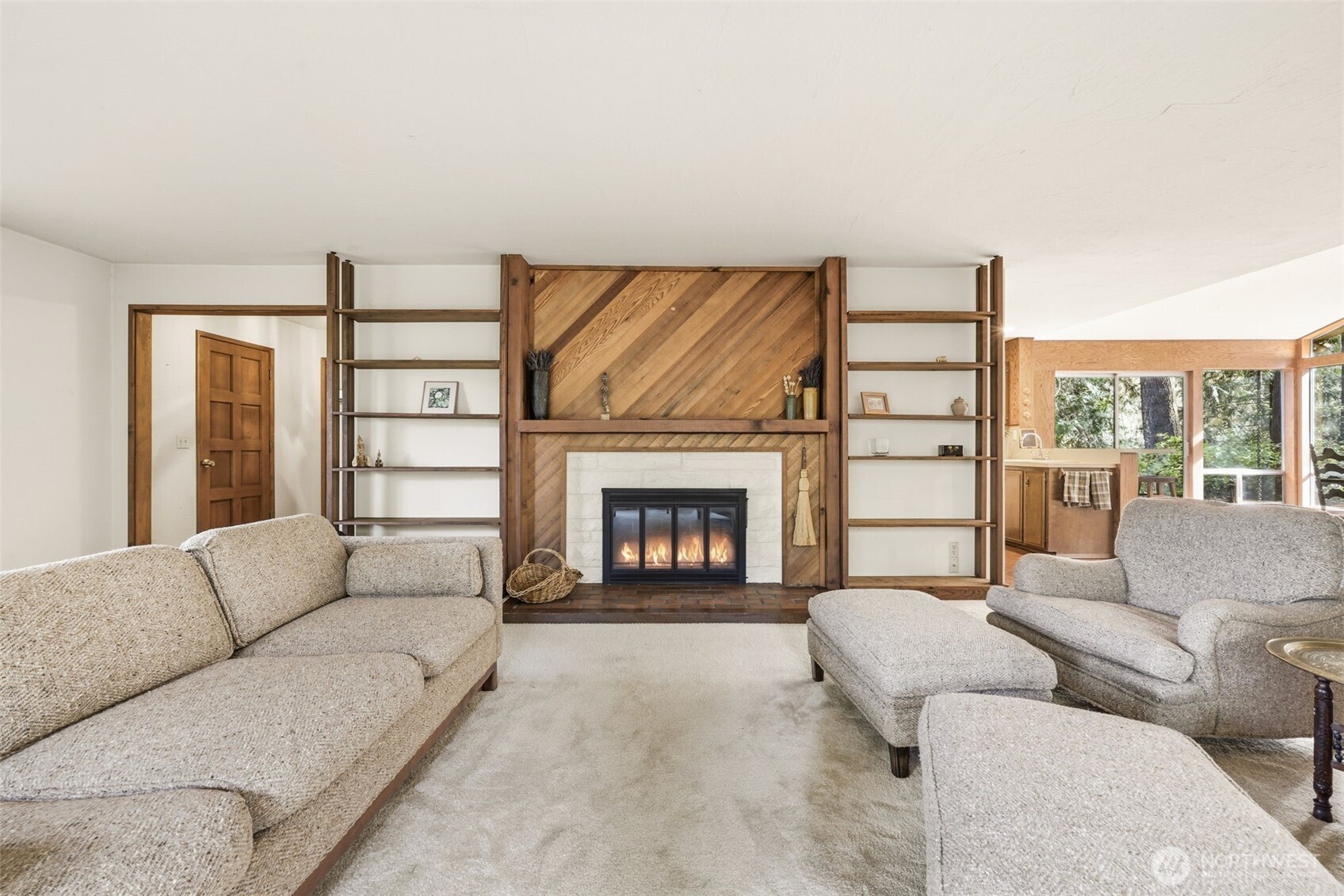 20319 92nd Avenue West Edmonds, WA 98020 - Photo 5 of 26 a living room with furniture and a fireplace