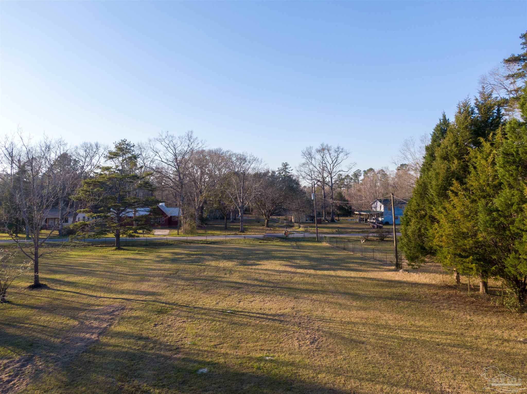1017 Daffin Road Molino, FL 32577 - Photo 11 of 16 Gallery Image 11