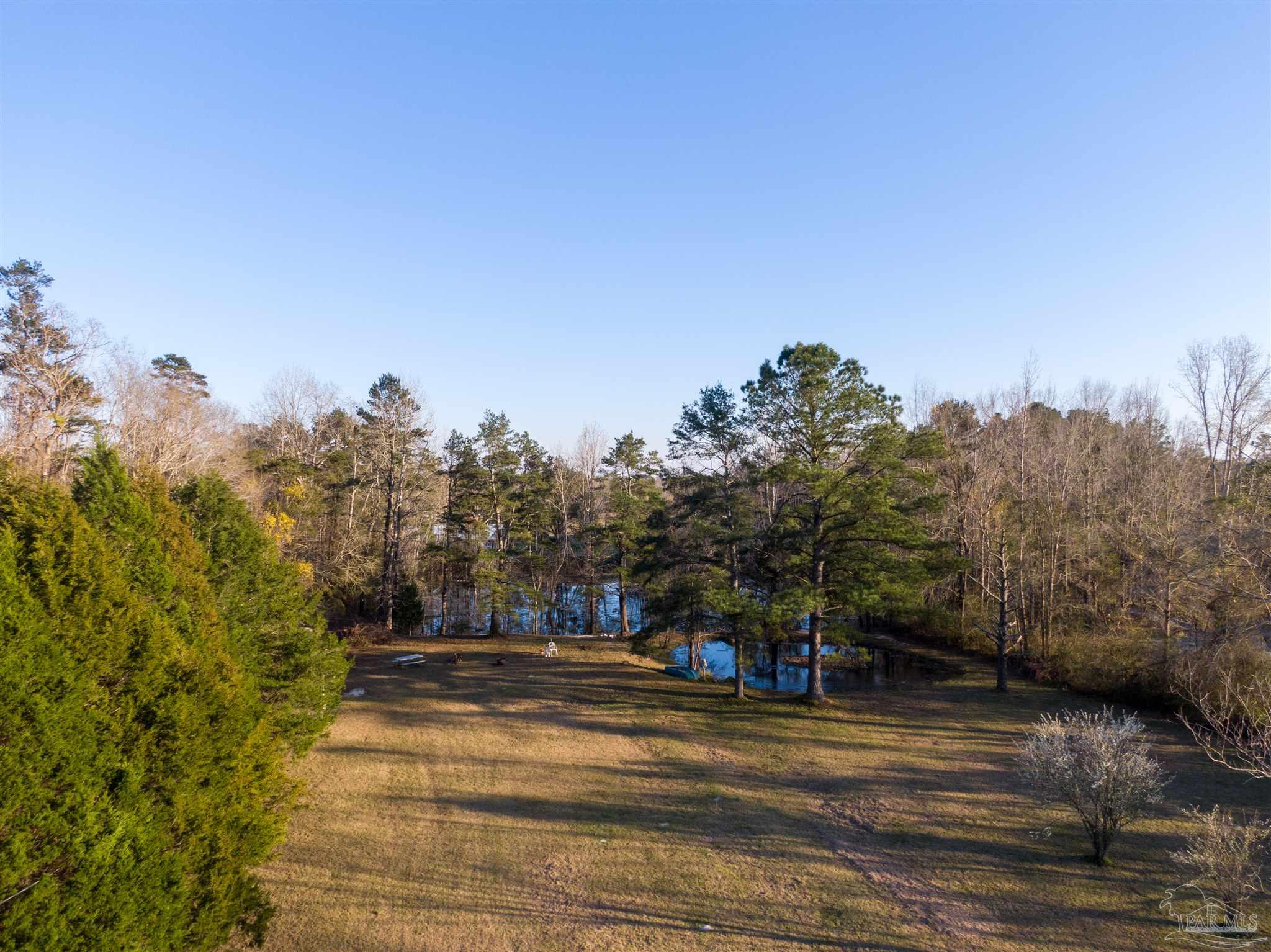 1017 Daffin Road Molino, FL 32577 - Photo 8 of 16 Gallery Image 8