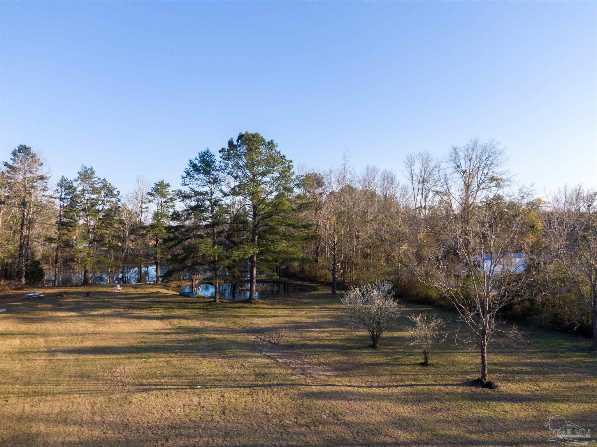 1017 Daffin Road Molino, FL 32577 - Photo 9 of 16 Gallery Image 9