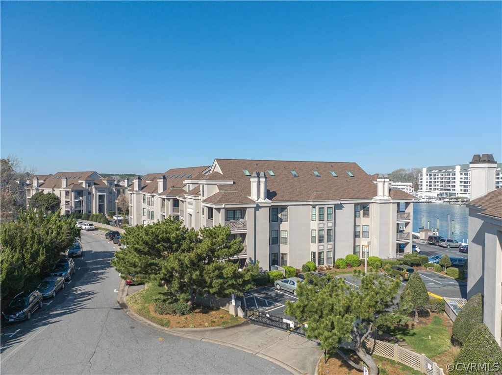 405 Harbour Point, Unit 305 Virginia Beach, VA 23451 - Photo 16 of 17