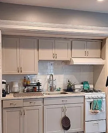 $219,990 | 285 Lynn Shore Drive, Unit 304, Lynn, MA 01902