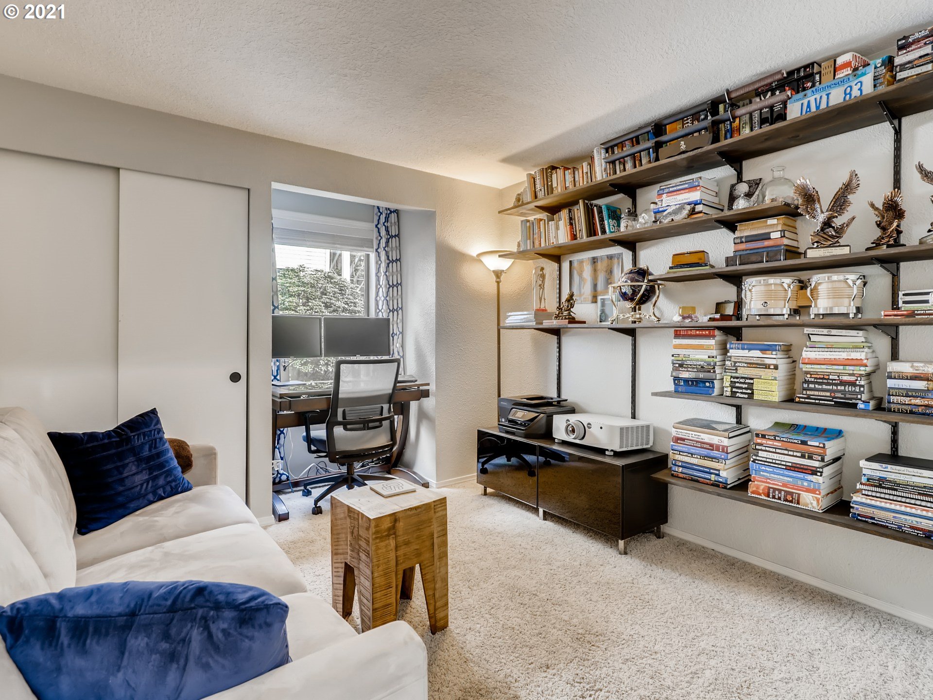 3668 Spring Lane, Unit 4B Lake Oswego, OR 97035 - Photo 22 of 32 Gallery Image 22