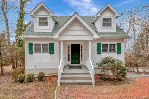 $4,500 | 442 River Road, St. James, NY 11780