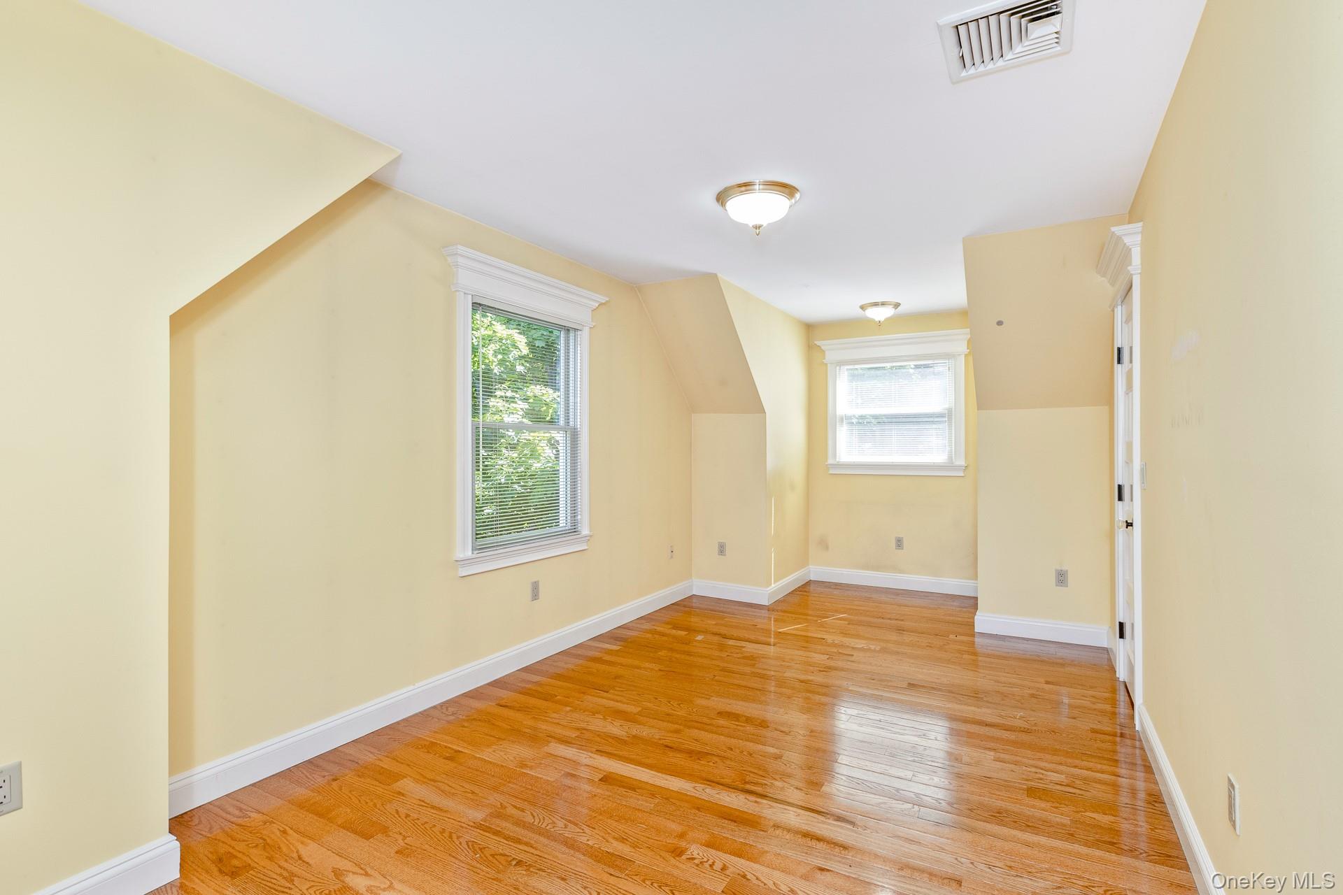 442 River Road Nissequogue, NY 11780 - Photo 15 of 20 2nd Bedroom