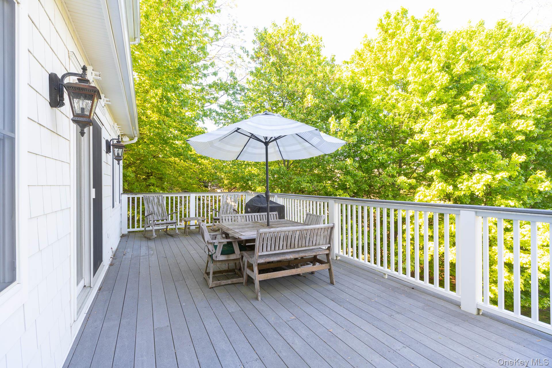 442 River Road Nissequogue, NY 11780 - Photo 17 of 20 Deck off Living Room