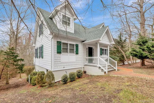 $4,500 | 442 River Road, St. James, NY 11780