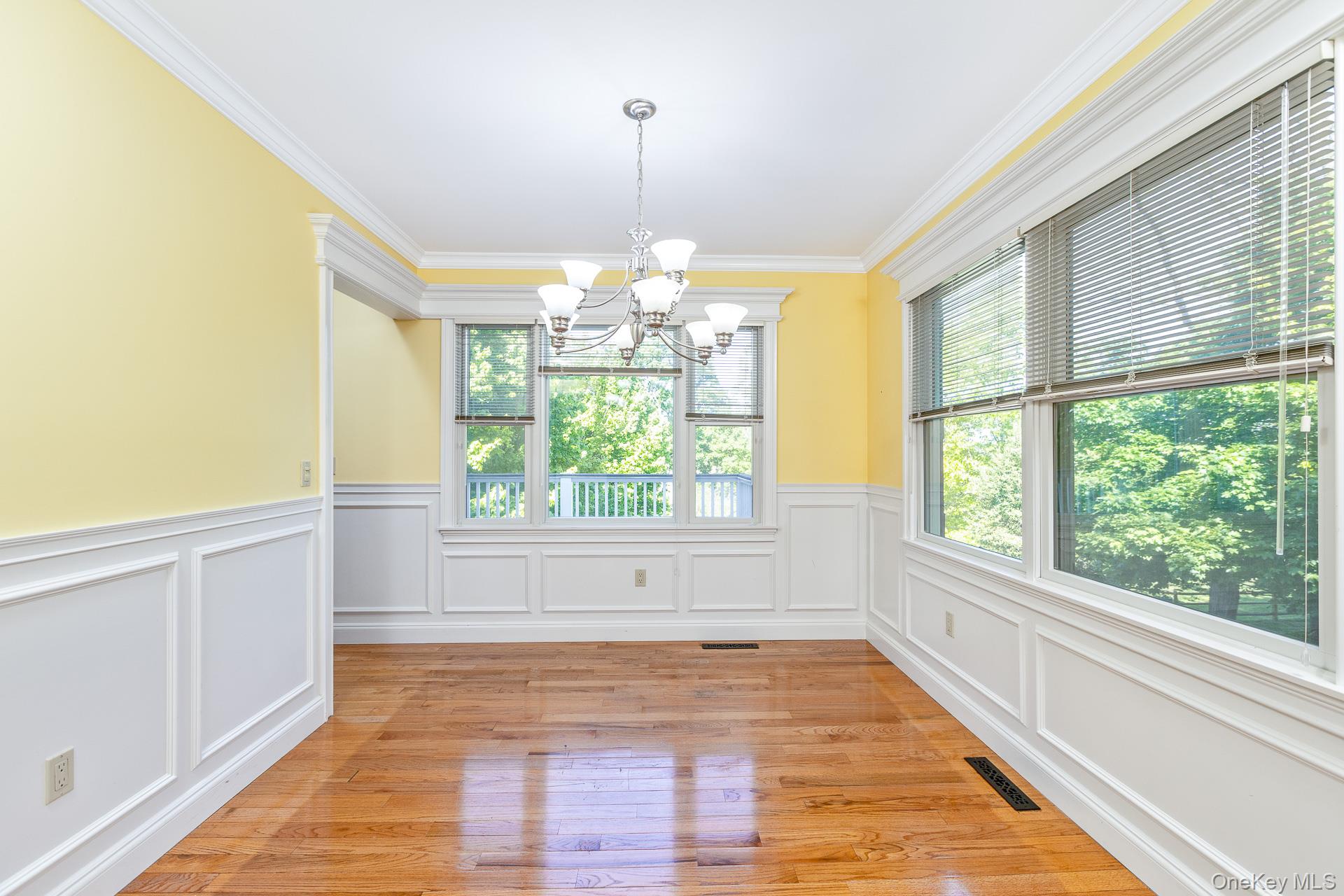 442 River Road Nissequogue, NY 11780 - Photo 8 of 20 Raised Panel Molding