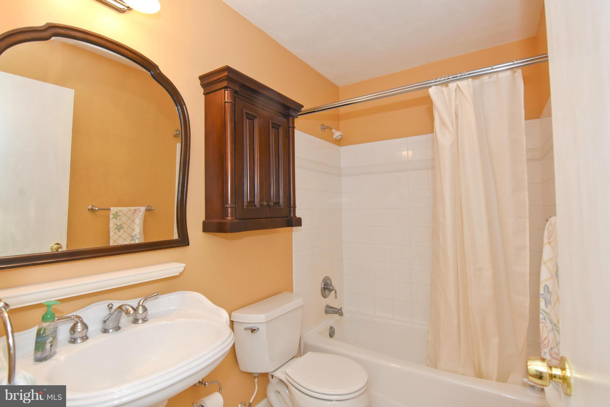 624 Edwards Road Annapolis, MD 21409 - Photo 13 of 30 Bath