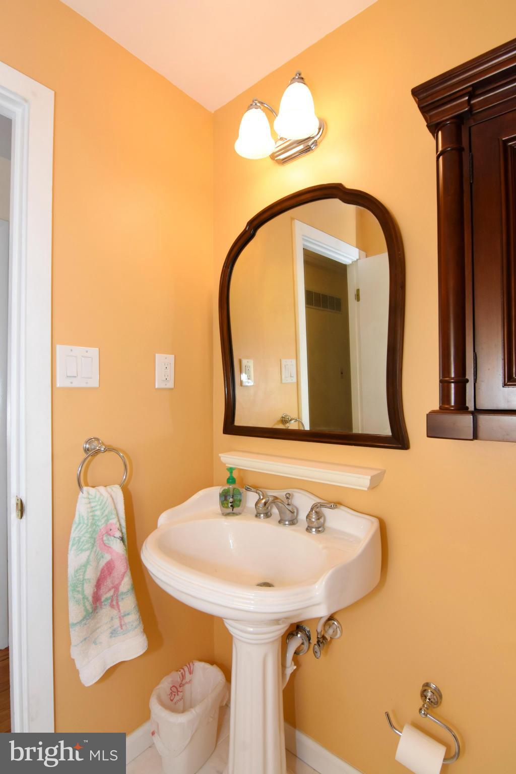 624 Edwards Road Annapolis, MD 21409 - Photo 14 of 30 Bath