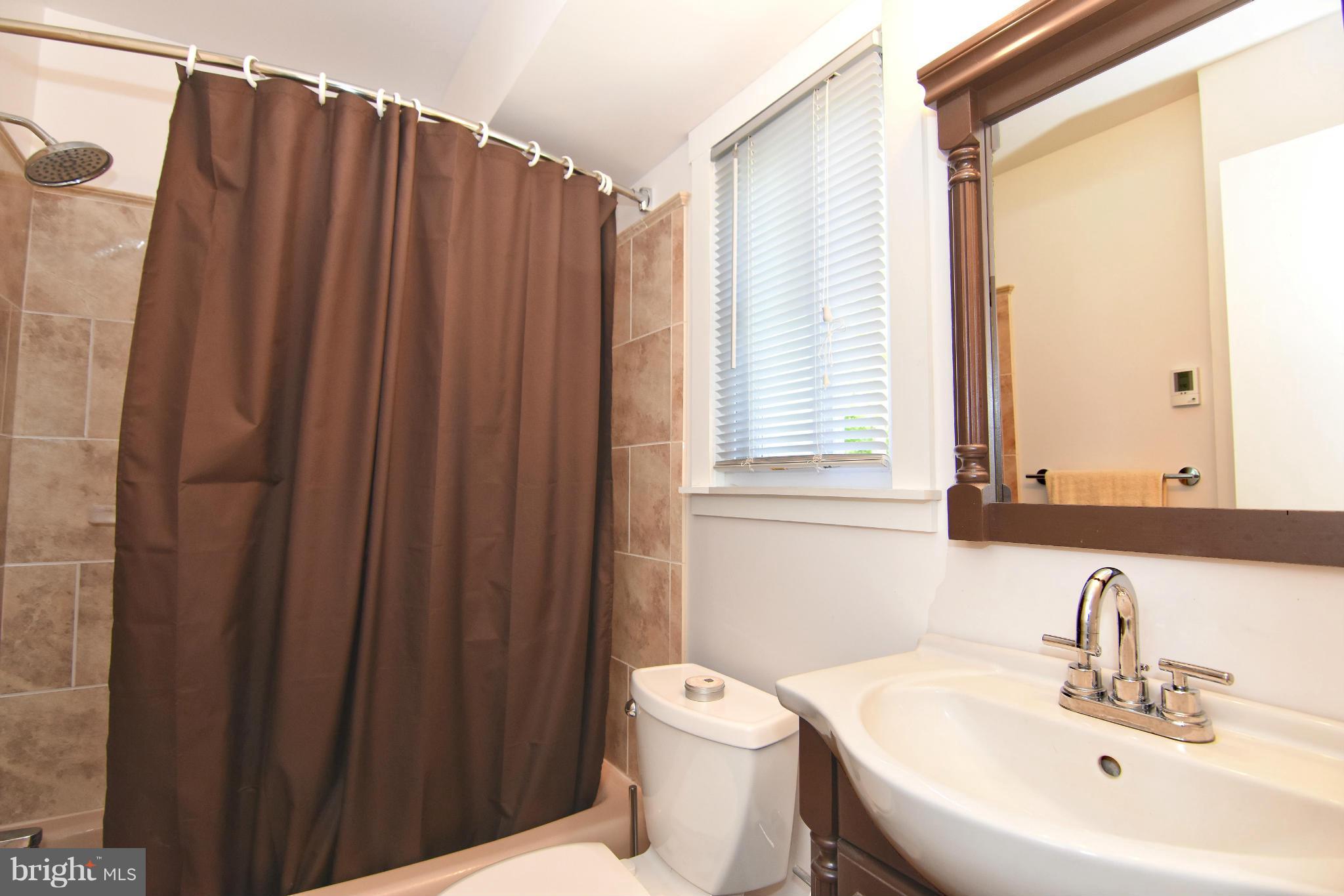 624 Edwards Road Annapolis, MD 21409 - Photo 15 of 30 Bath (Master)