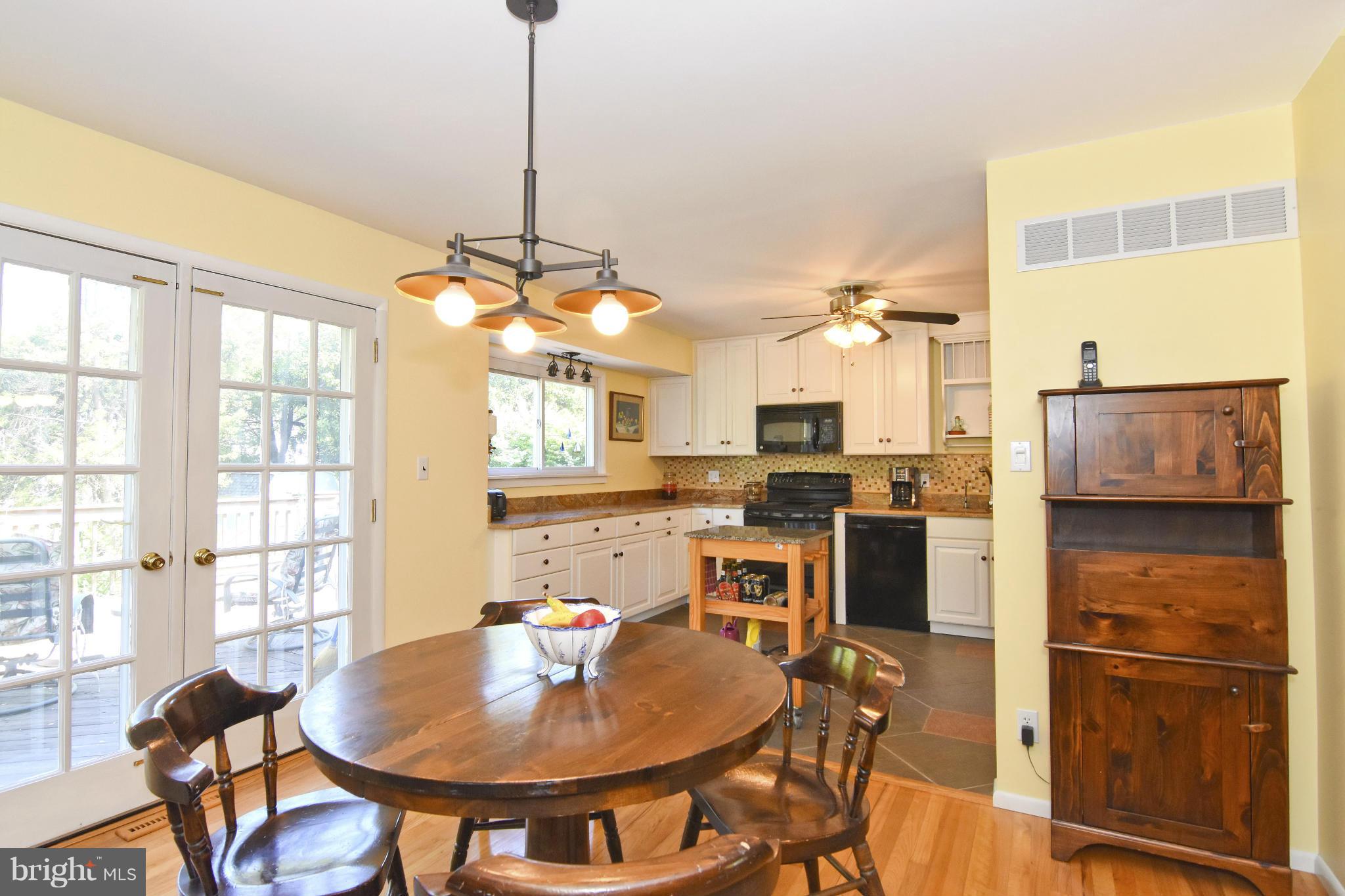 624 Edwards Road Annapolis, MD 21409 - Photo 4 of 30 Dining Room